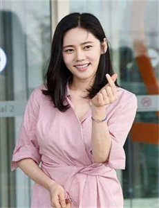 蛇精男不雅视频/长途大巴卧铺妈妈精彩章节推荐